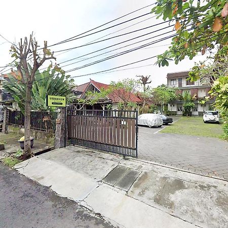 Urbanview Hotel Wayan Mansion 丹帕沙 外观 照片