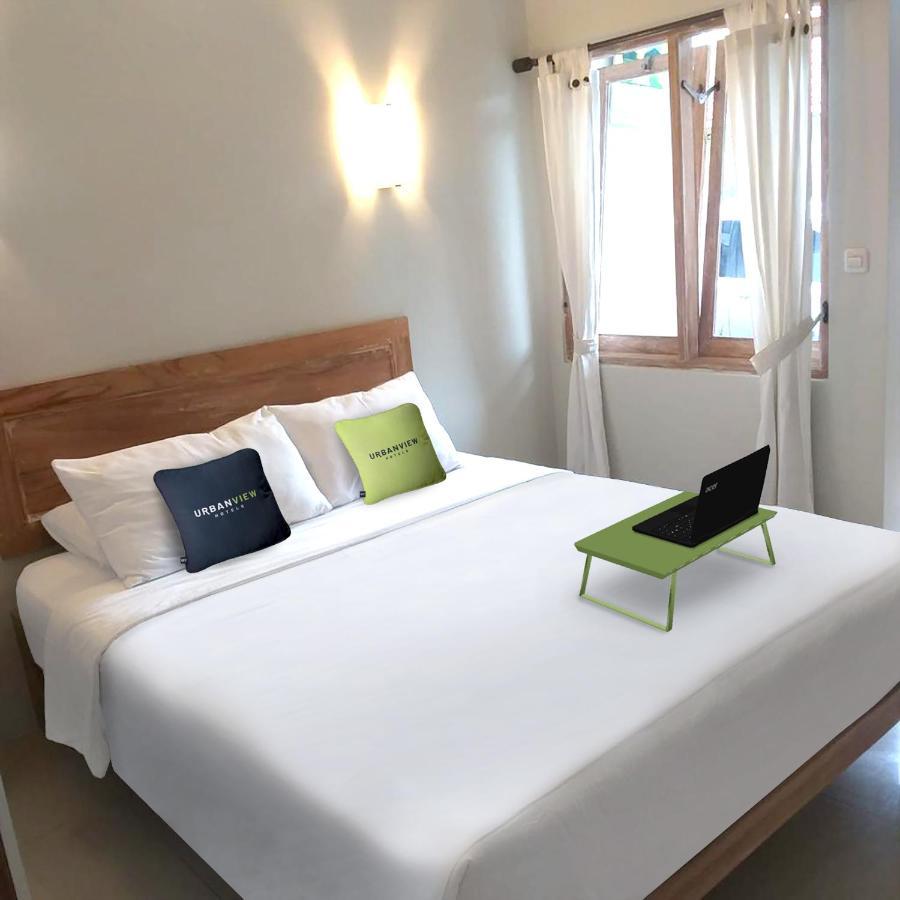 Urbanview Hotel Wayan Mansion 丹帕沙 外观 照片